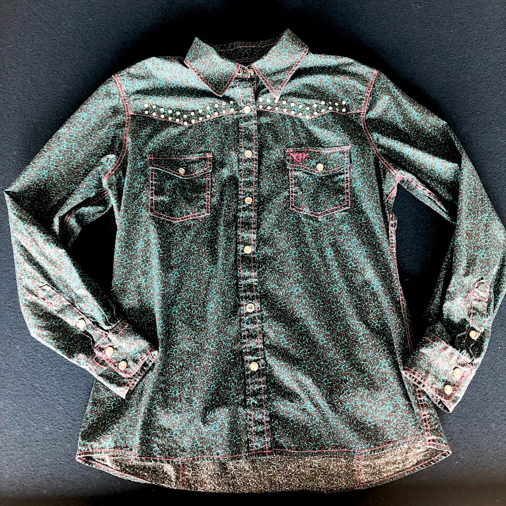 Cowgirl Hardware size medium rodeo shirt